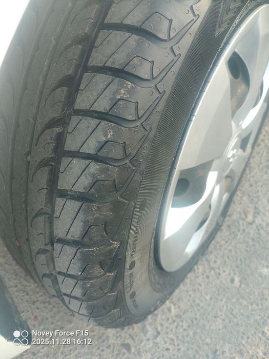 Spark avtomobil sotiladi