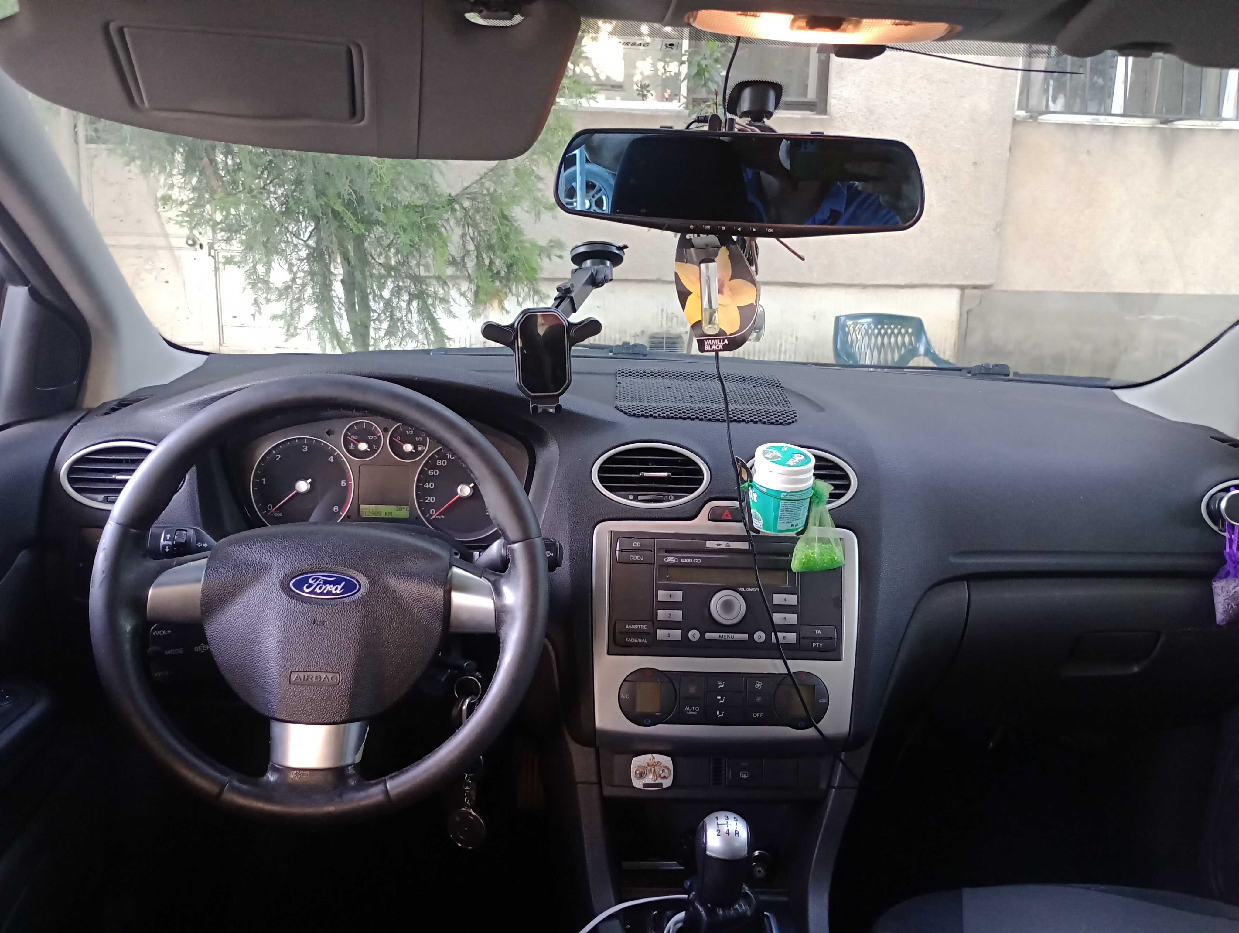 Ford focus 2 1.6 tdci 109 cp an 2005 5500 lei
