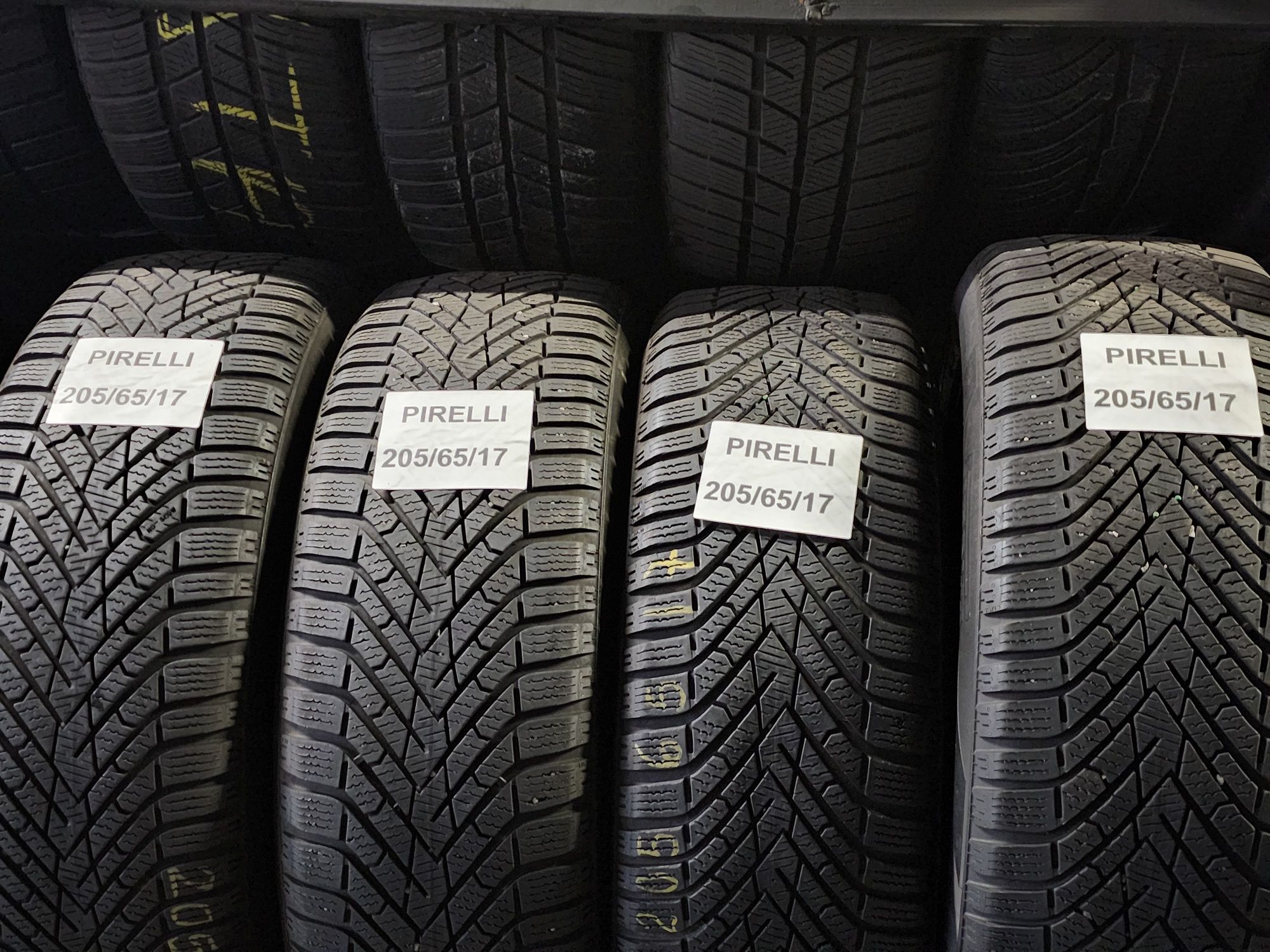 Anvelope 205 65 17 iarna pirelli dot 2022
