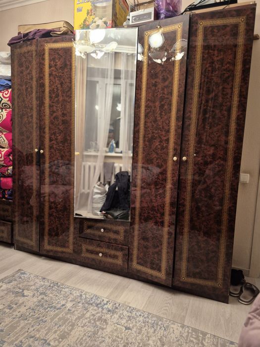 Продам шифонер 5 дверный