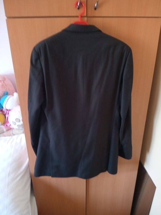 Costum bărbați Inedit stare foarte buna mărimi 44 haina și 52 pantalon