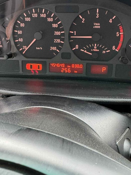 Vând BMW 320 e 46