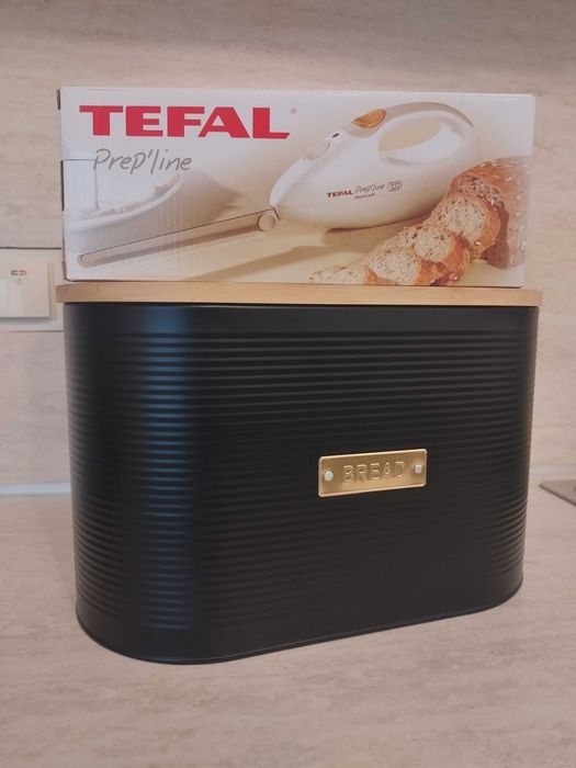 Електрически нож Tefal 8523.31 с елегантна кутия за хляб в комплект