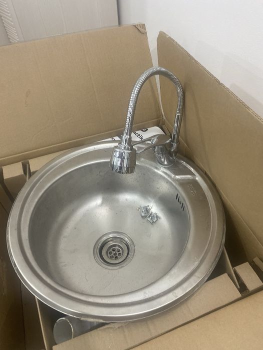 Продам раковина и смеситель