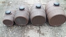 Продавам бурета различни размери(за Вино и Ракия) и стъклени Буркани