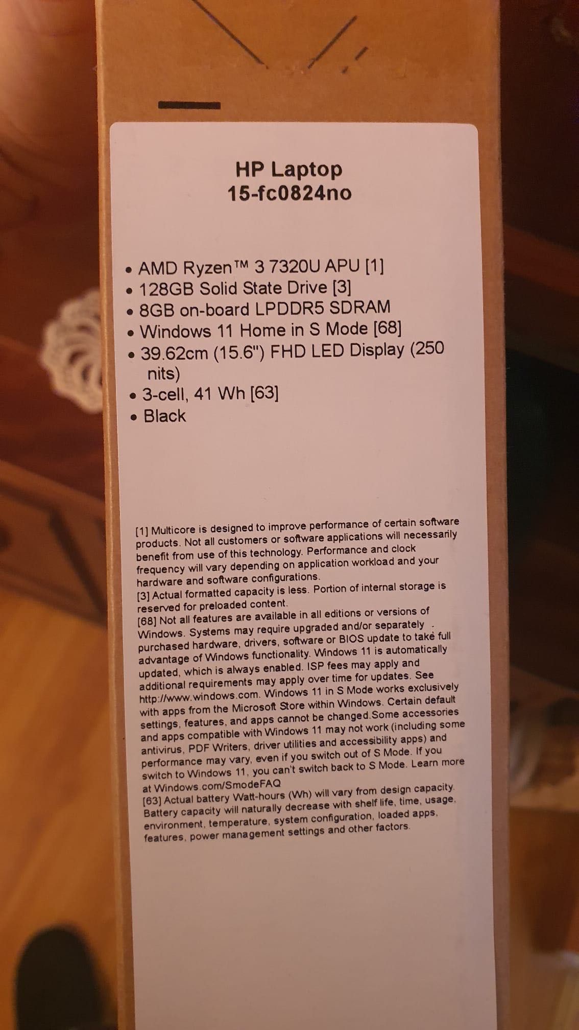 HP laptop 15-fc0824no