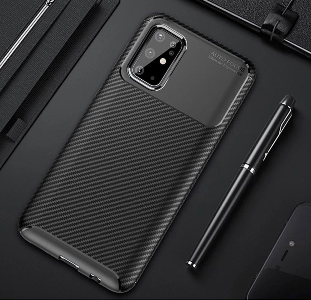 Husa Carbon Silicon Neagra Black - Samsung S20/S21 Plus Ultra