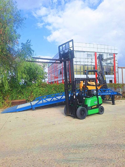 Motostivuitor Hyster 2 tone an 2009 Gpl pentru container