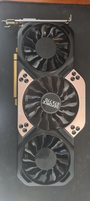 Vând placa video