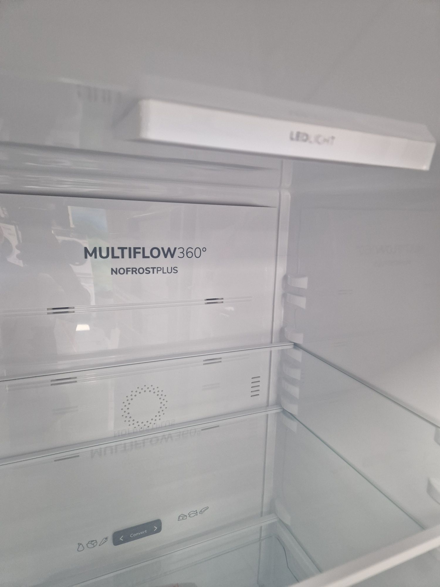 Хладилник с фризер Gorenje A++ No frost