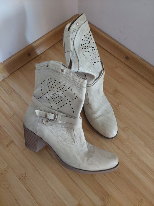 Botine dama Nero Giardini măsură 38