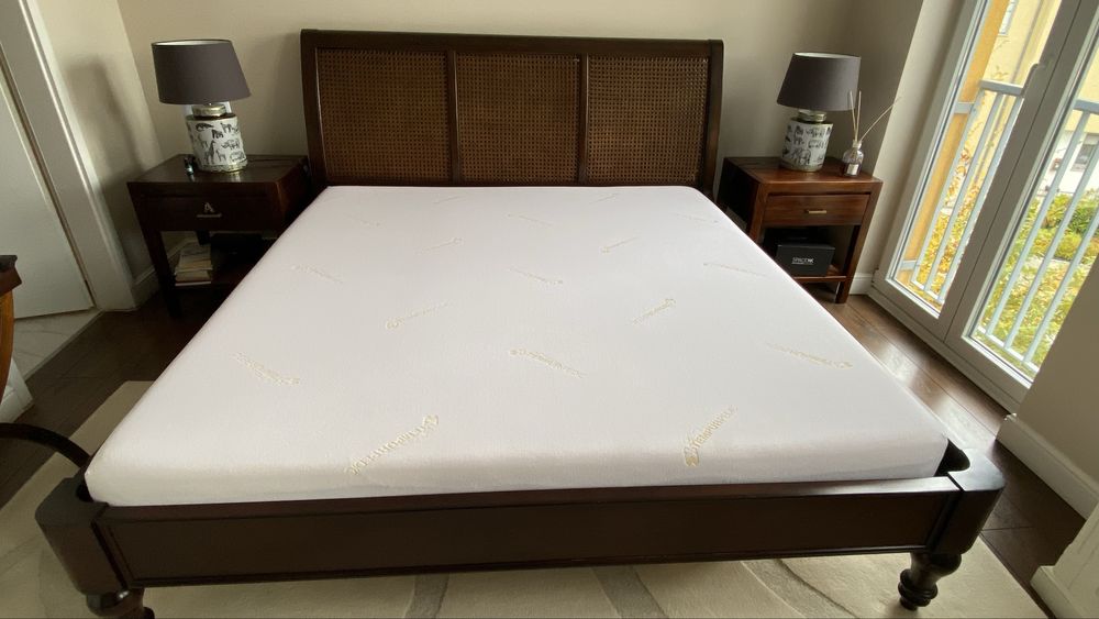 Спалня двойна с матрак Tempur Pedic 200/200