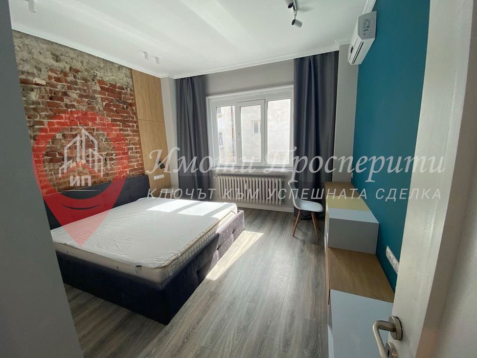 Дава се под наем Двустаен апартамент в София, Център - 68 кв.м за 990 € - Снимка #10