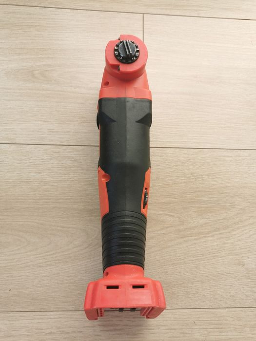 Multifuncțional Milwaukee M18 BMT