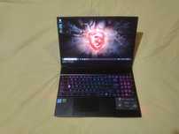 Vând laptop gaming MSI i7 gen. 9, rtx 2060 6gb