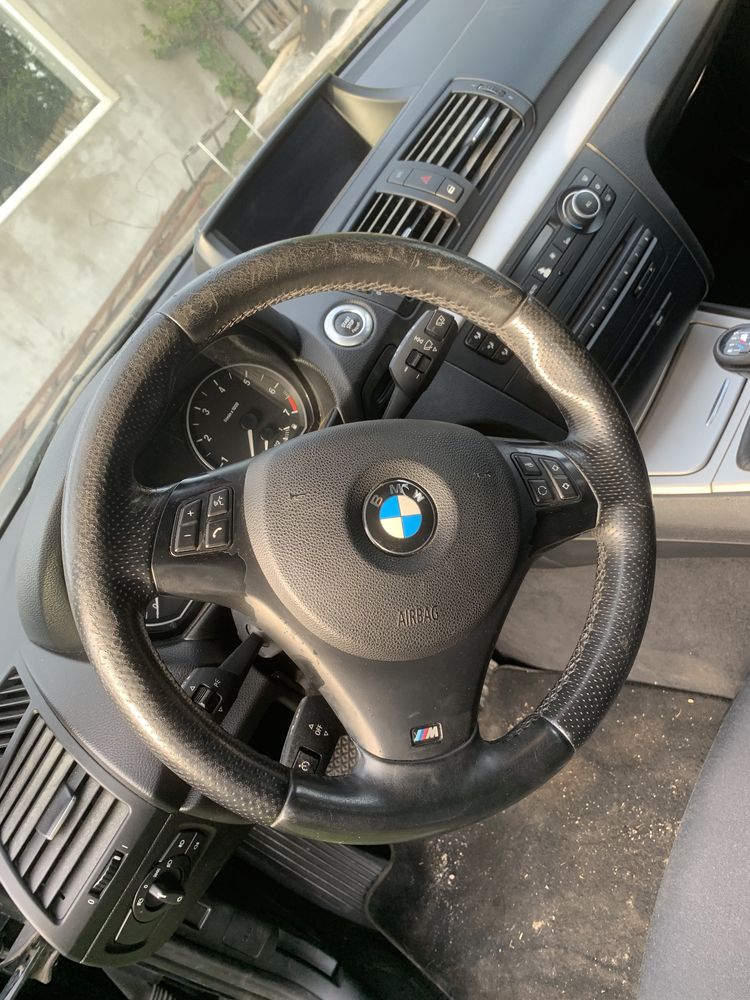 Capota faruri bi xenon bara fata aripi bmw e81/82/87