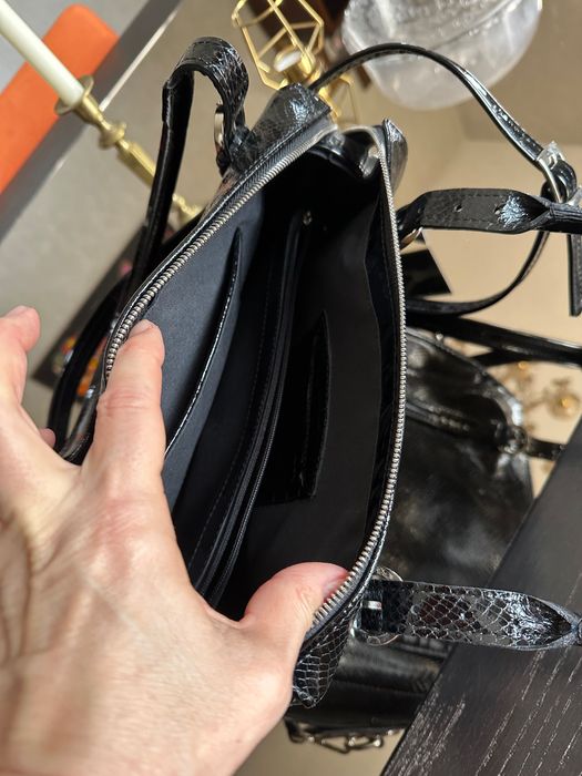 Geanta piele lacuita