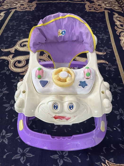 Детский ходунок буу состоение хорошие