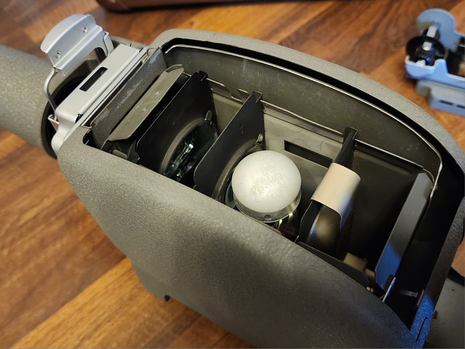 diaproiector Leitz Prado 250