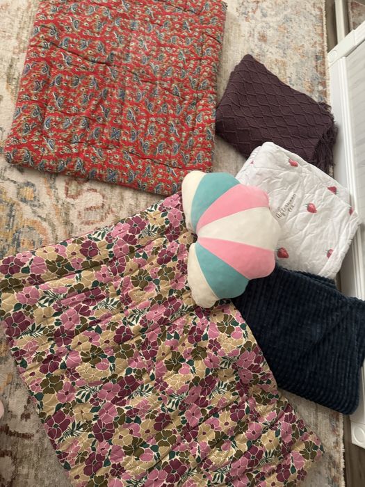 Корпешки маленкие, одеяло