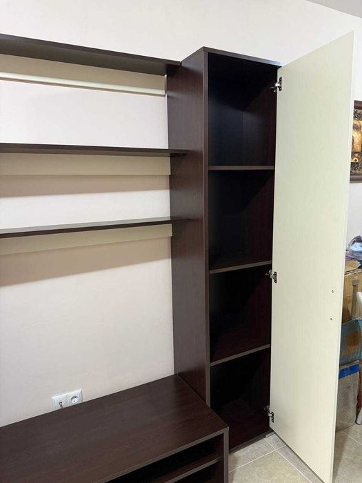 мебели за хол стенка