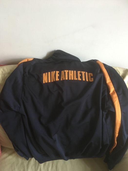 горнища Nike, Lonsdale,Mnutd и други..