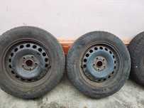 4 roti de iarna cu capace pentru Vw golf 5