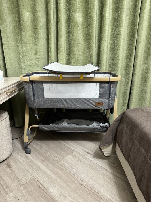 Срочно продается манеж!