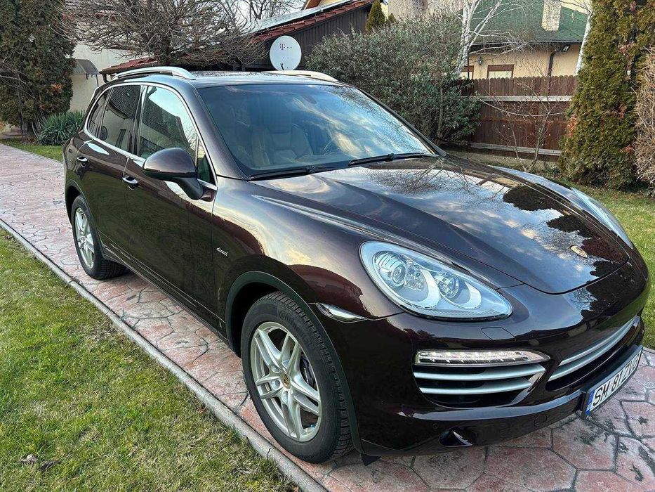 Porsche Cayenne 3.0D PLATINUM EDITION