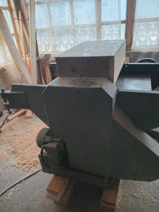 Vând abricht+grosime lemn trifazic.