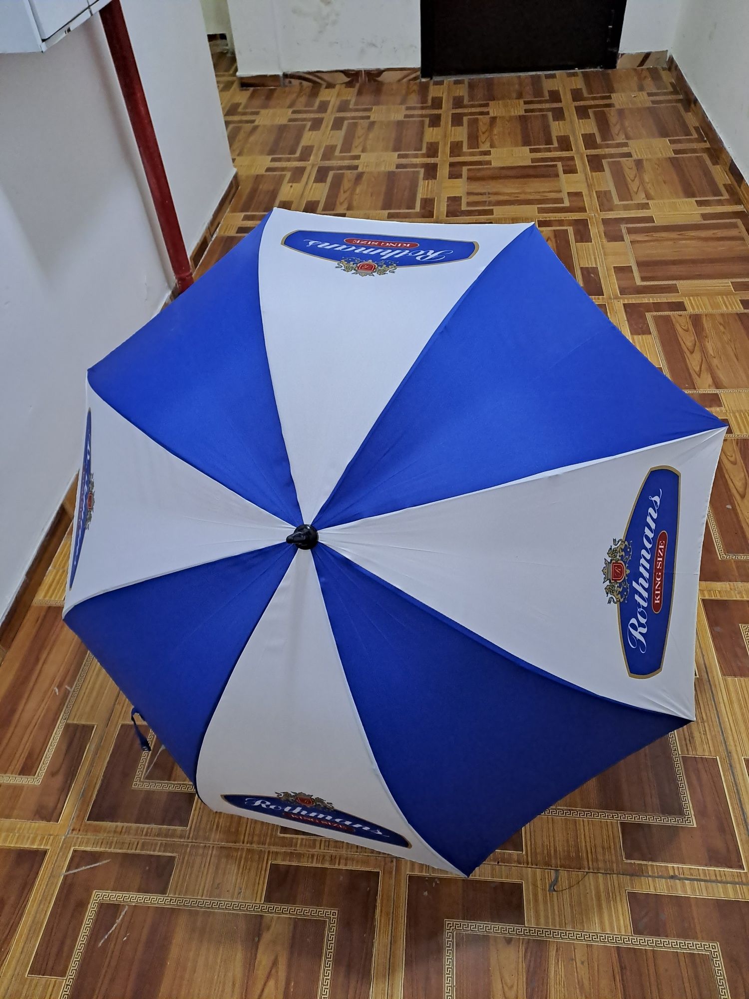 Продам большой зонт