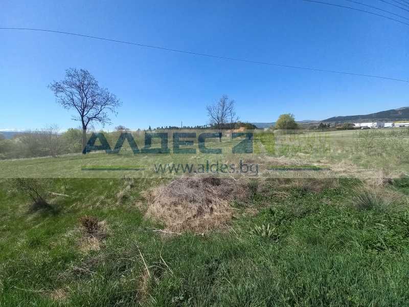 Продава се Парцел в с. Долна Диканя, Област Перник - 1553 кв.м за 20 €/кв.м - Снимка #2
