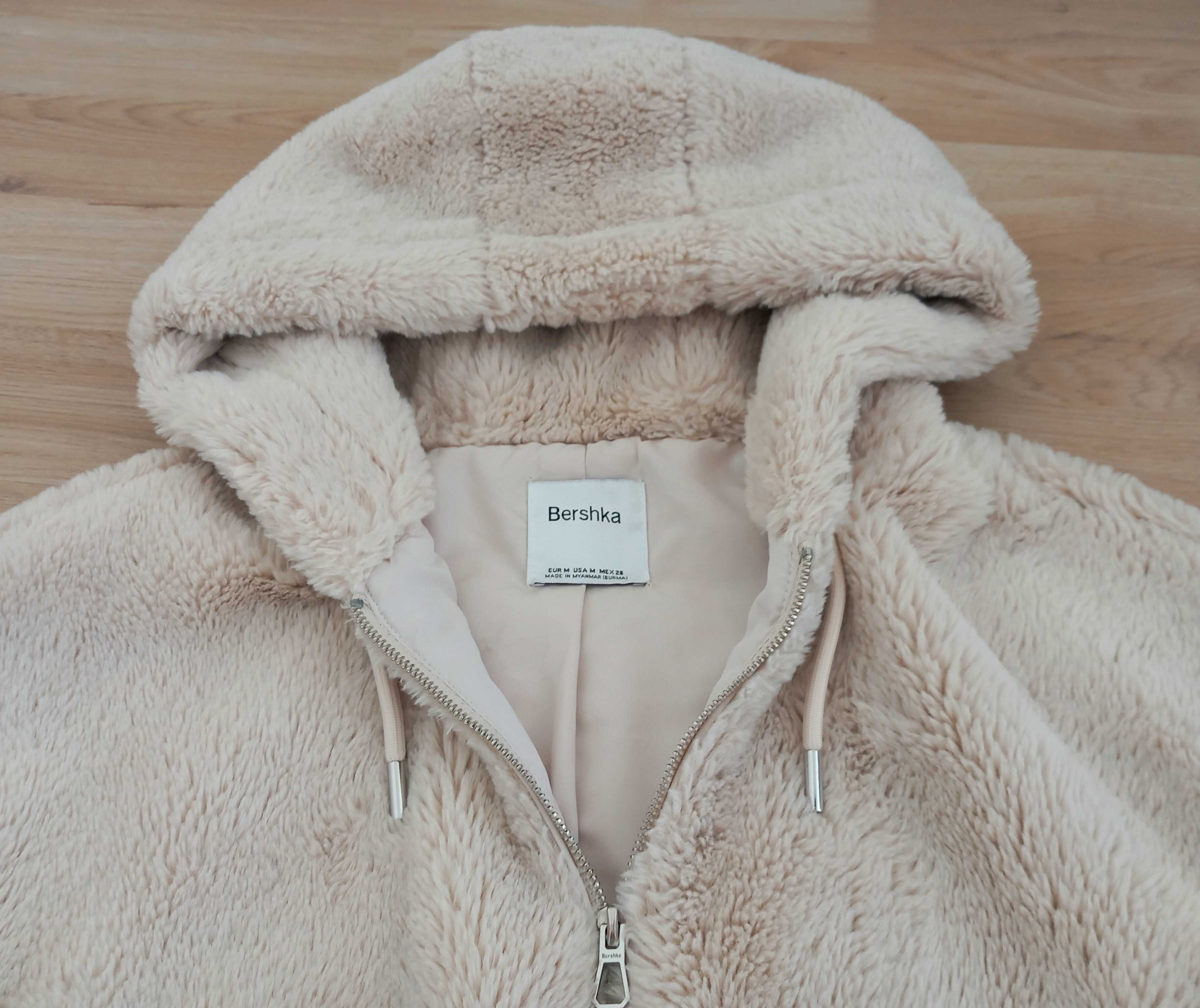 Дамско яке Bershka