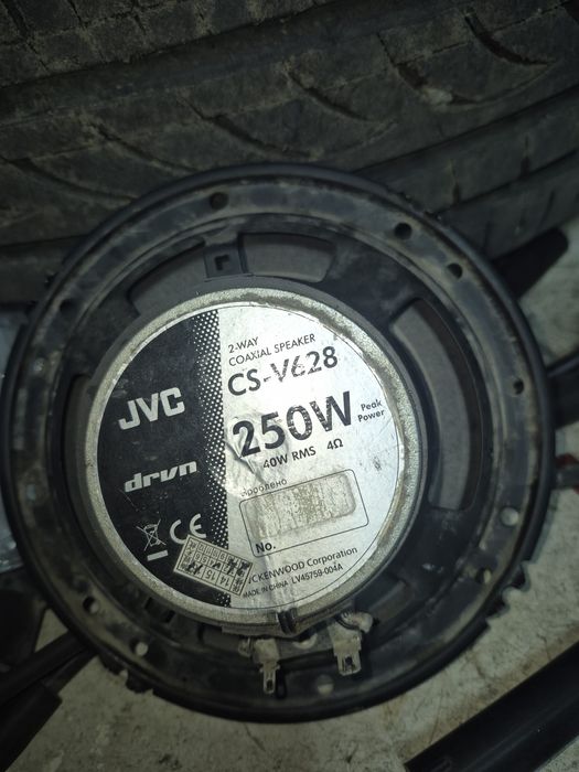 Продам  динамики на 16 диаметр