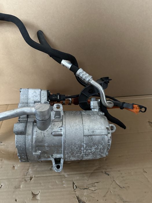 Compresor AC BMW seria 3,4,5,6 G20 G30 G31 X3 X4