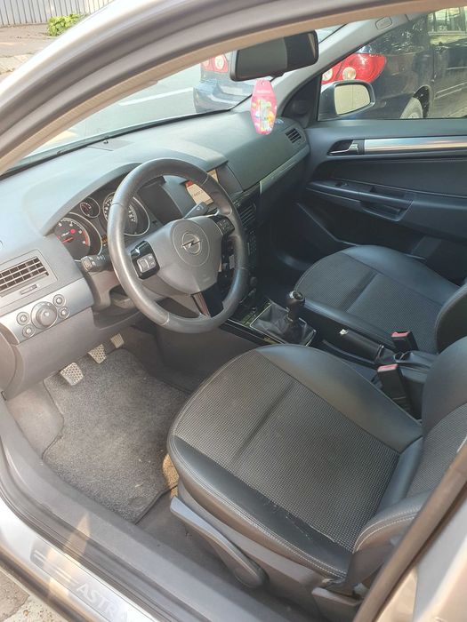 Opel Astra h 1.9 cdti 120cp