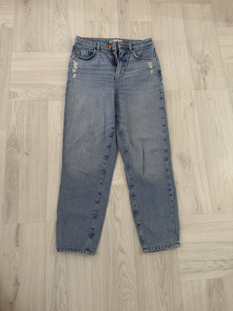 Запазени дънки zara