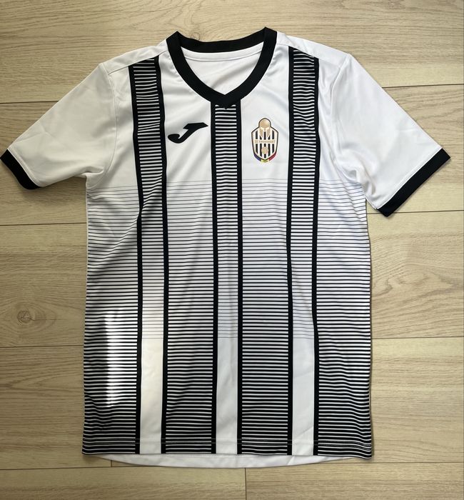 tricou pentru fotbal