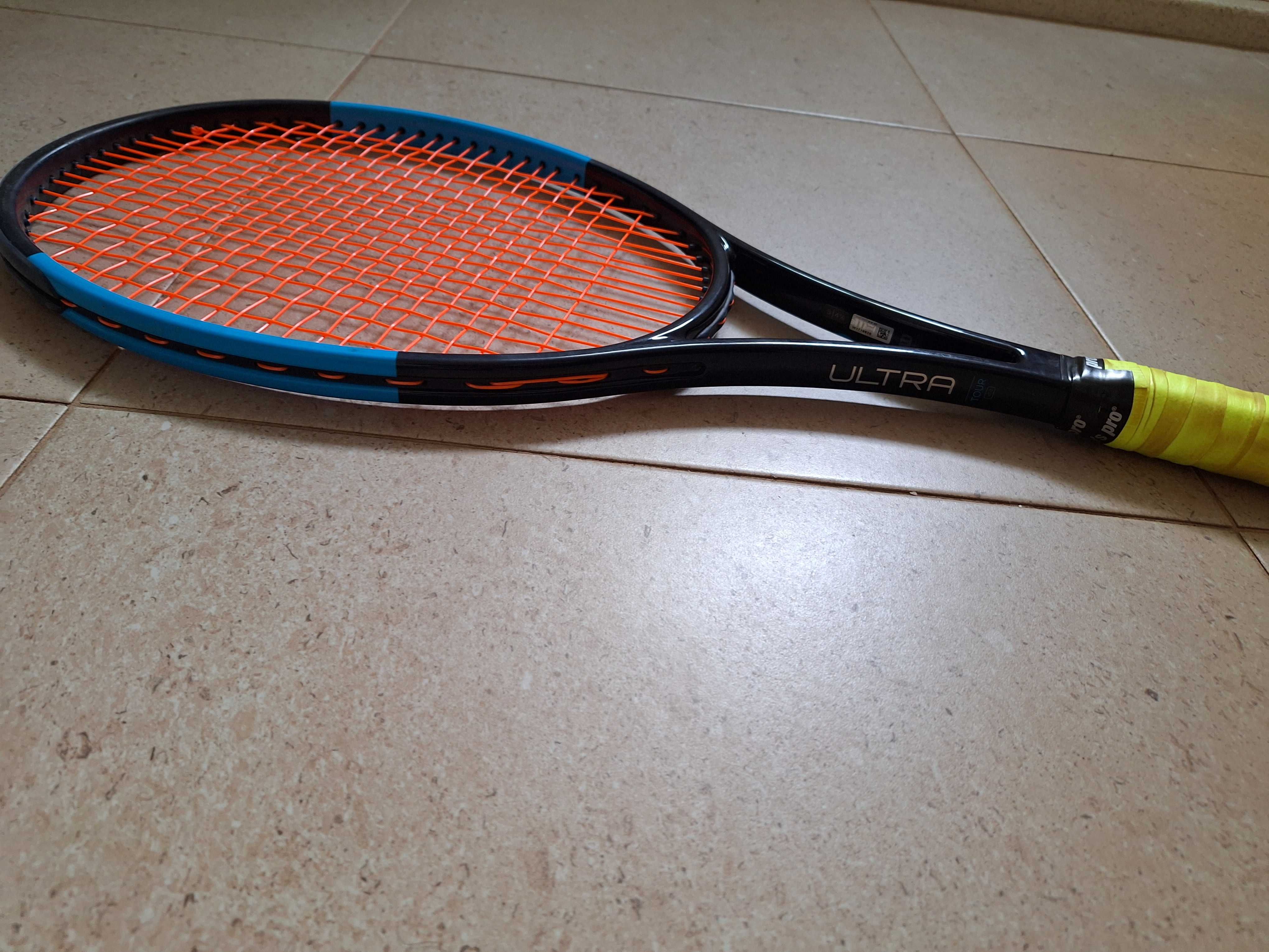 Тенис Ракета Уилсън Ултра Тур 2.0 / Wilson Ultra Tour 2.0