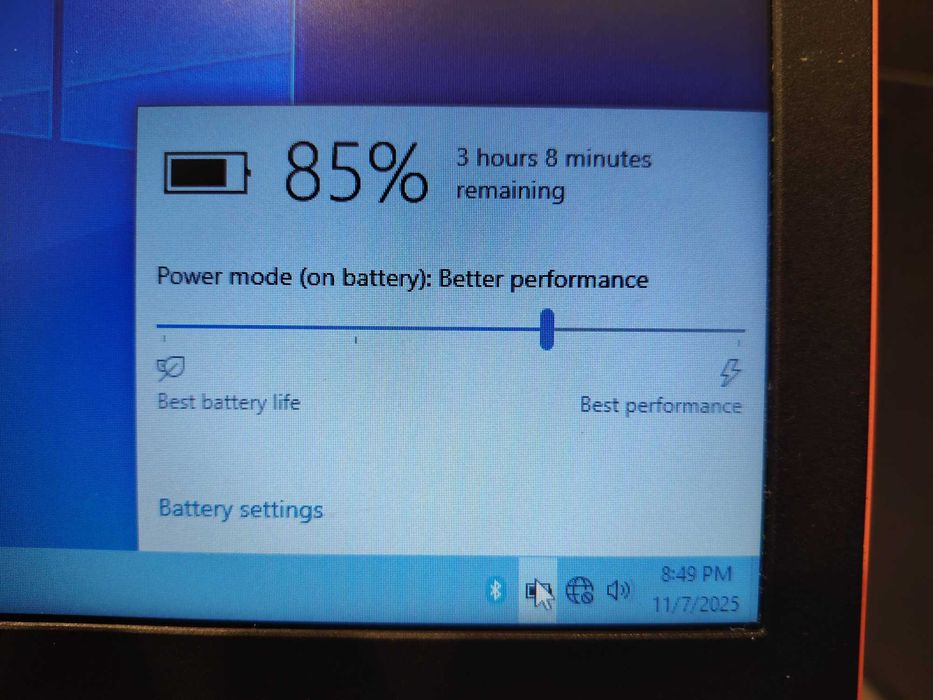 Laptop Lenovo IdeaPad 320-15AST 15.6", 4G RAM, 120G SSD, Coral Red