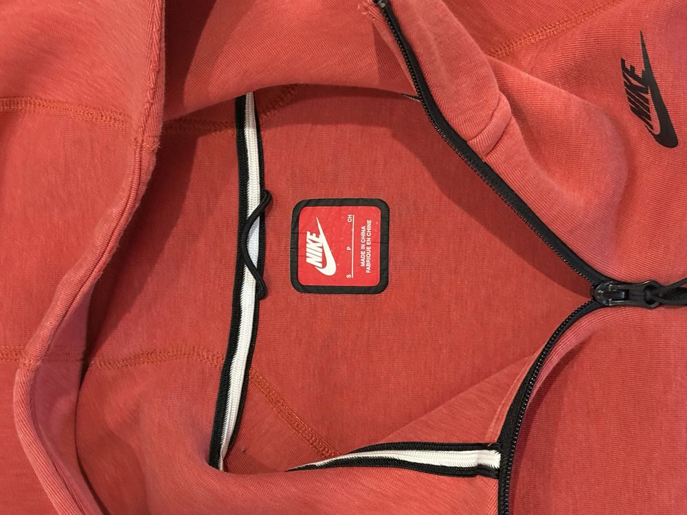 nike tech fleece Red