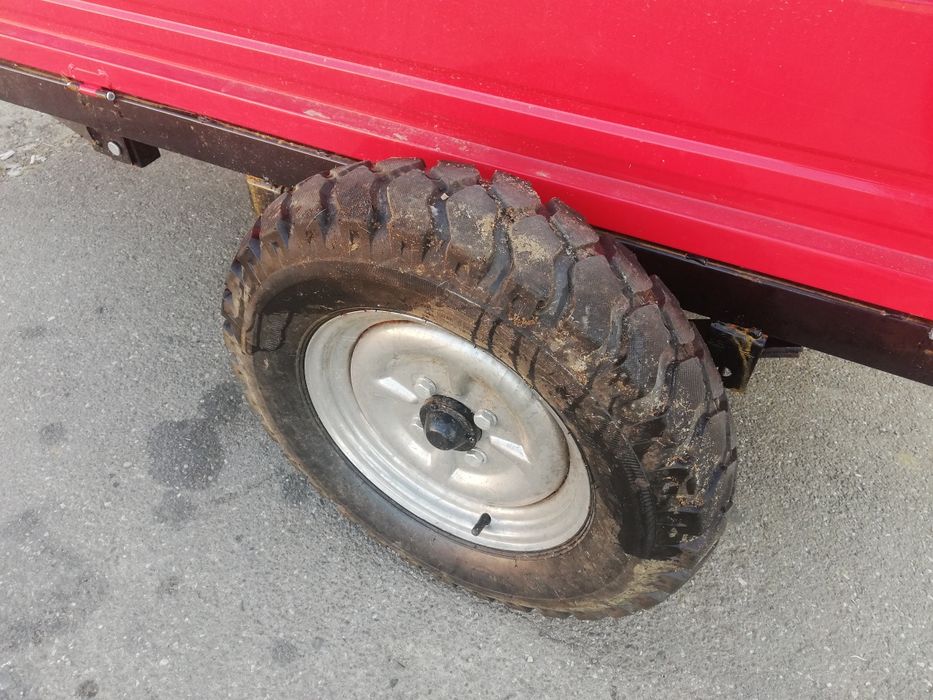 Vand motocultor cu remorca