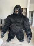 Mascota gonflabila King Kong de 2.6 m baterie si incarcator INCLUS