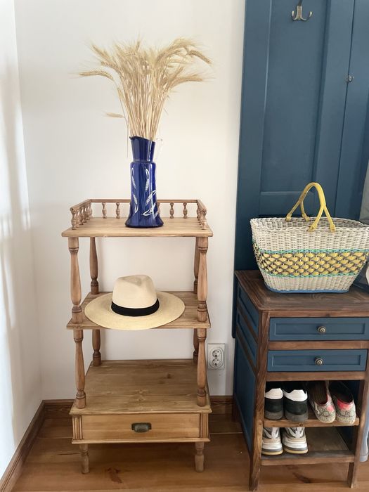 Этажерка винтажная и столик