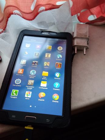 Планшет Samsung Galaxy Tab 3 с сим картой