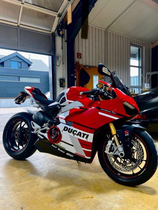 Vand sau schimb Ducati Panigale V4 S