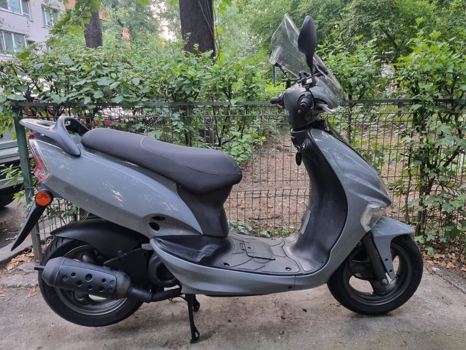 Scuter Kymco Vitality 50 2t 2017 Nardo grey 10.000 km import Germania