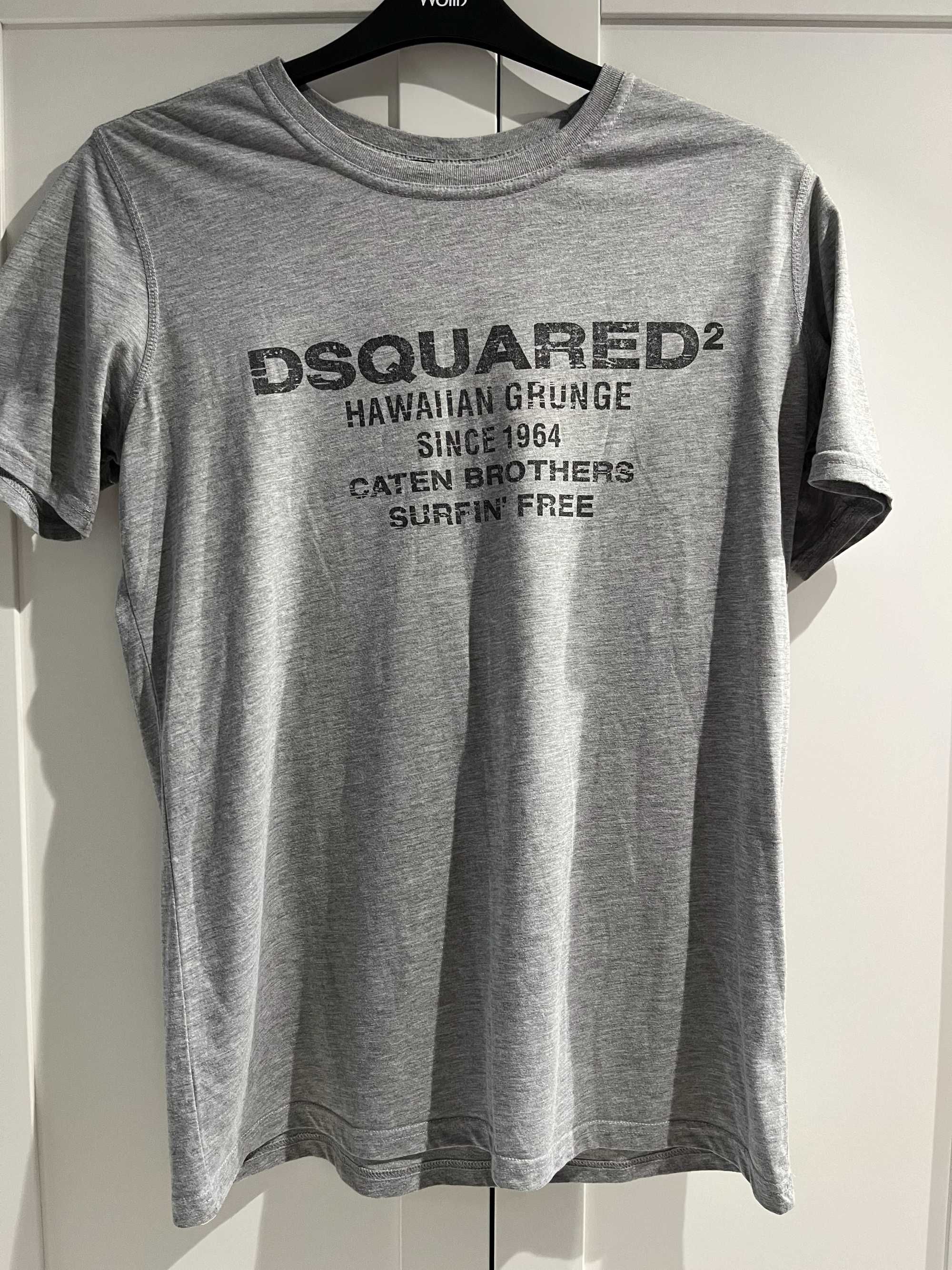 Tricou barbati Dsquared marimea XL