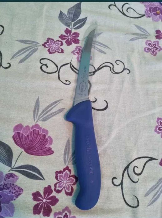 Cuțit profesional F.Dick tranșat și dezosat