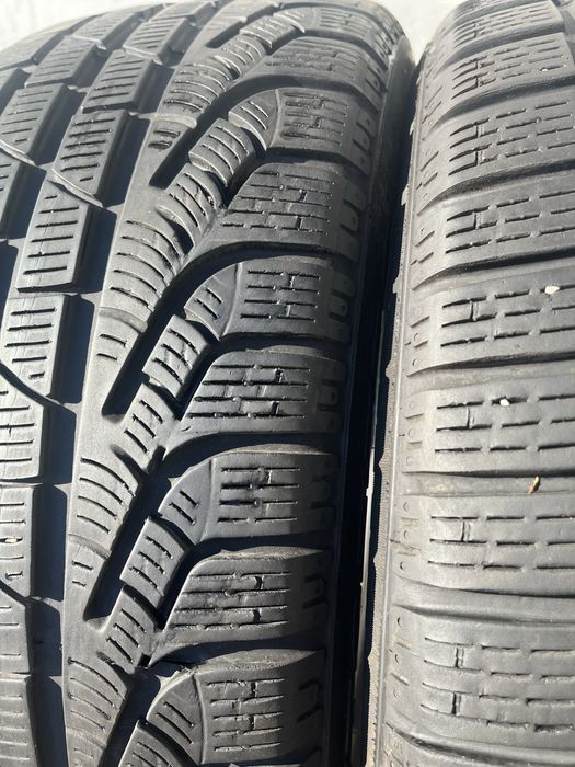2 бр. зимни гуми 225/50/17 Pirelli DOT 3722 5,5 mm